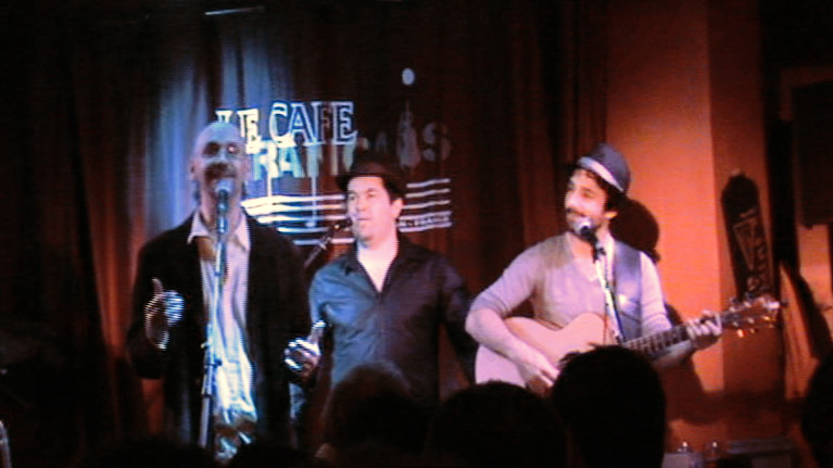 Realta trio à Chinon trio celtique sur scène